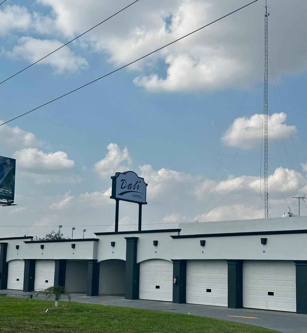 Hotel Dali Reynosa Exterior foto